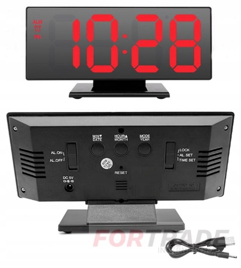 ELECTRONIC CLOCK, DIGITAL ALARM CLOCK WITH DISPLAY, THERMOMETER AND ALARM CLOCK